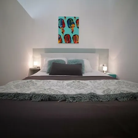 Korona Apartamento *